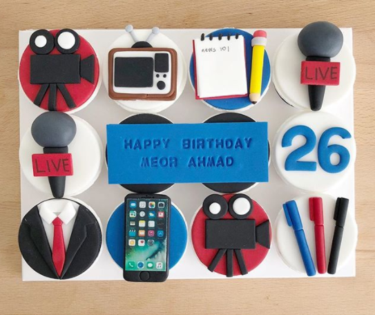 News Reporter Cupcakes