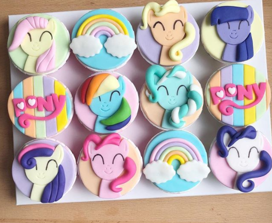 Pony Cupcakes